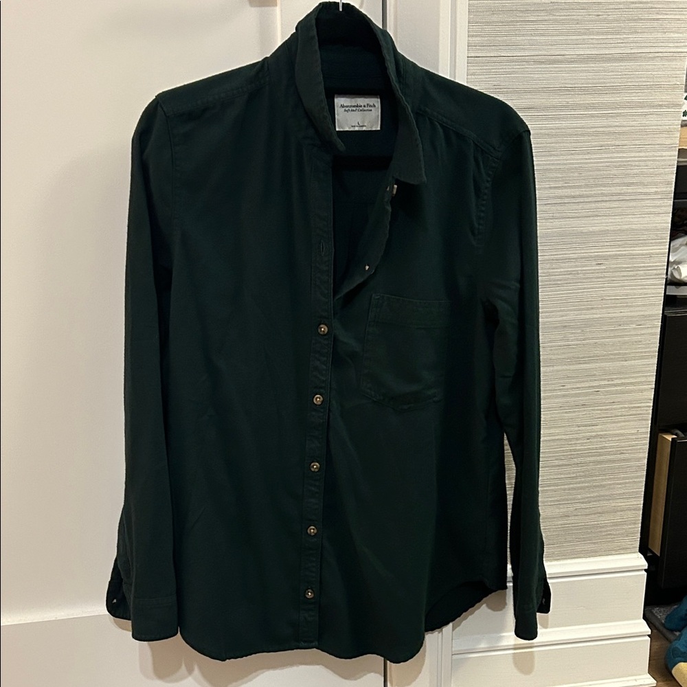 Abercrombie Soft A&F Collection Dark Green Long Sleeve Button Down